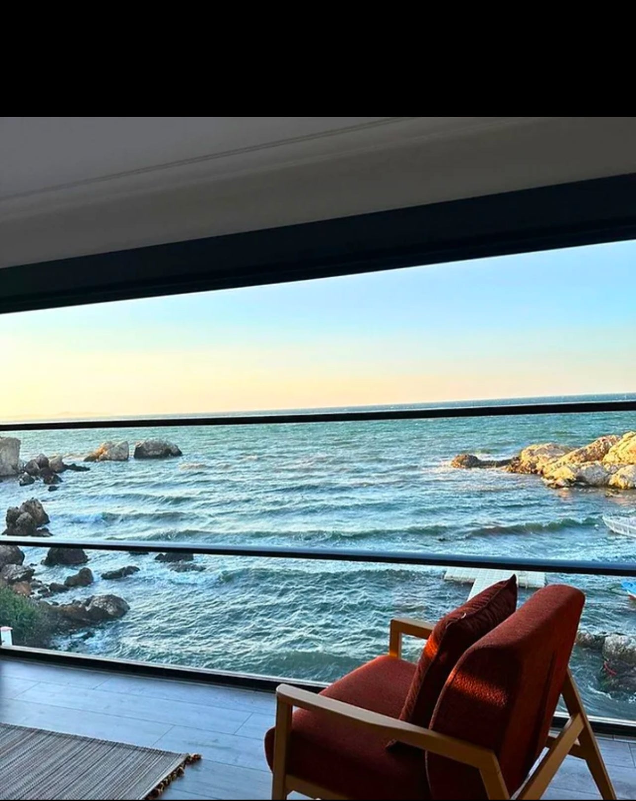 Guillotine Residential Glass Systems